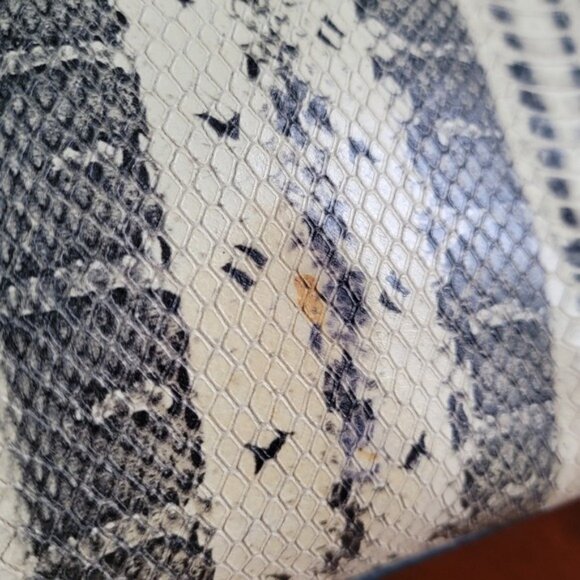 Michael Kors Selma Large Black & Cream Python Embossed Leather Satchel - Picture 13 of 15